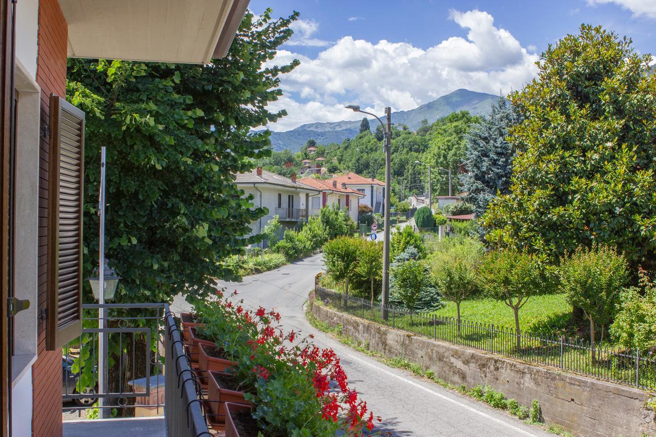 Ristorante Buasca Hotel Cuorgnè Buitenkant foto